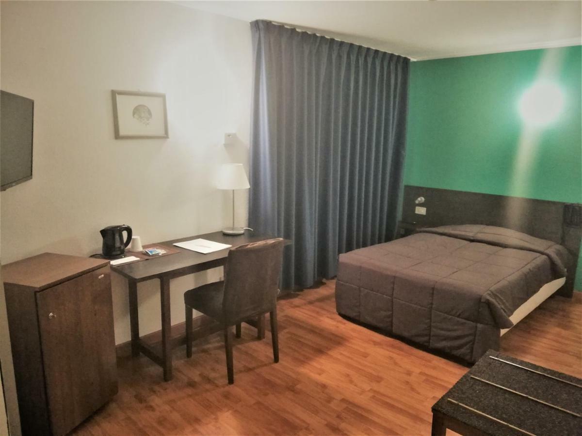 Ibis Styles Palermo Cristal Hotell Eksteriør bilde