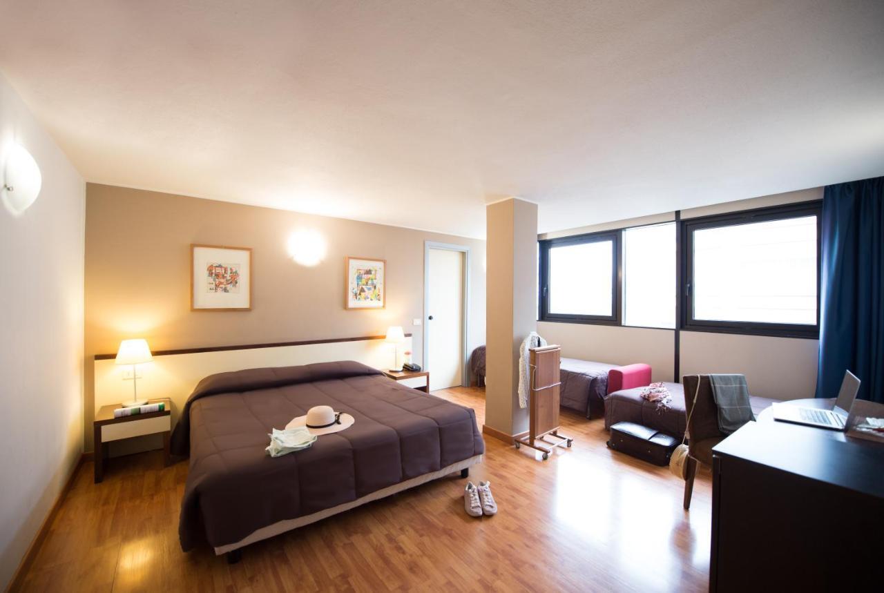 Ibis Styles Palermo Cristal Hotell Eksteriør bilde